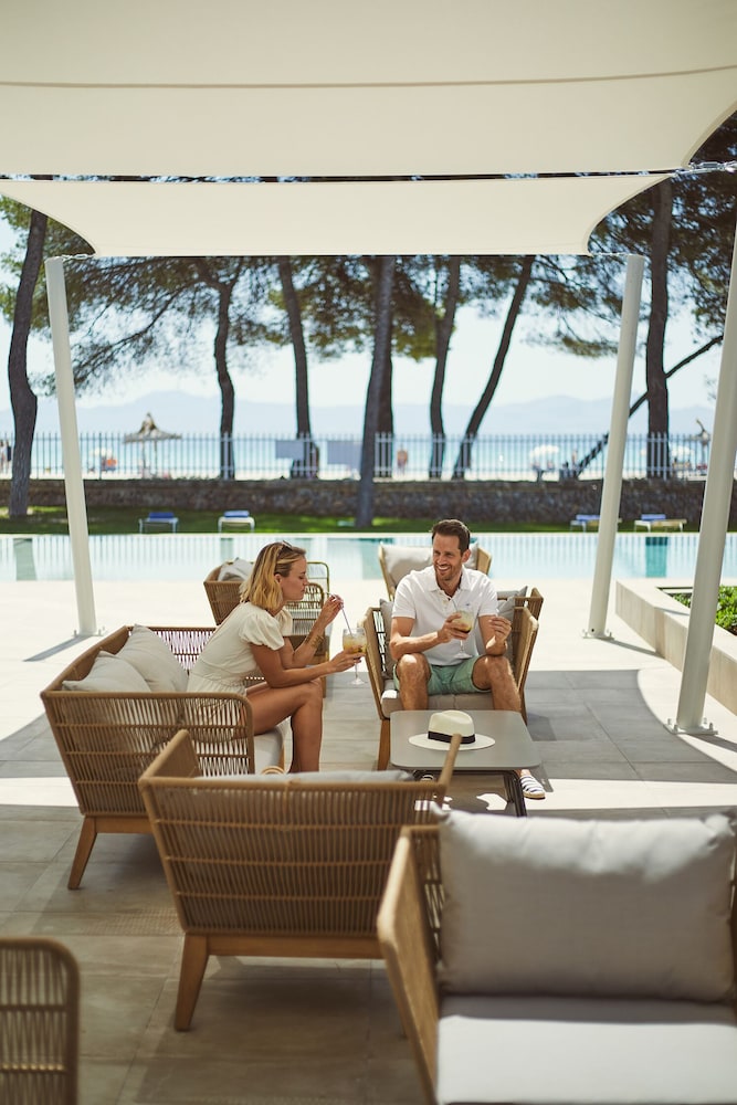 Ferrer Sofia Aparthotel 53/65