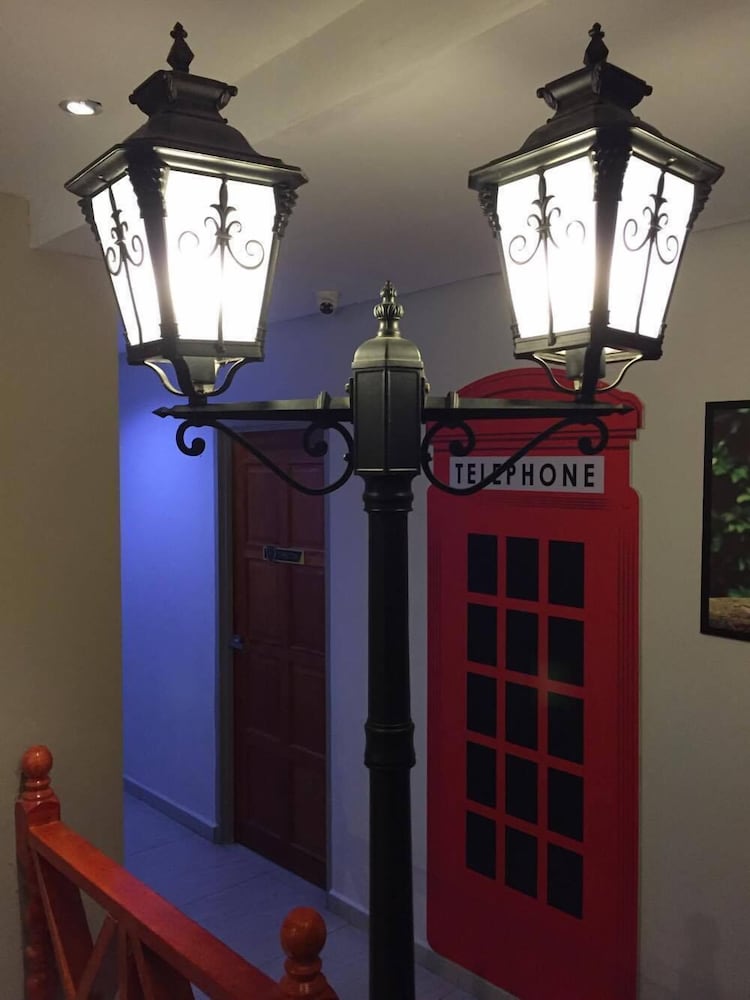 91 Street Boutique Inn 31/45