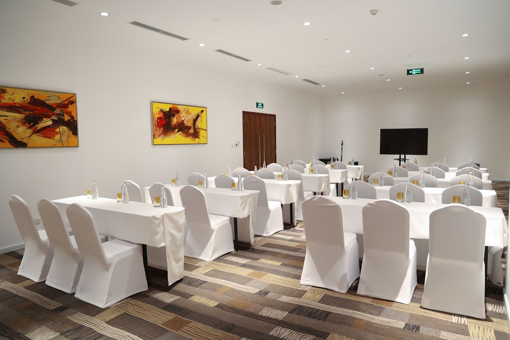 Sedona Suites Ho Chi Minh City 65/73