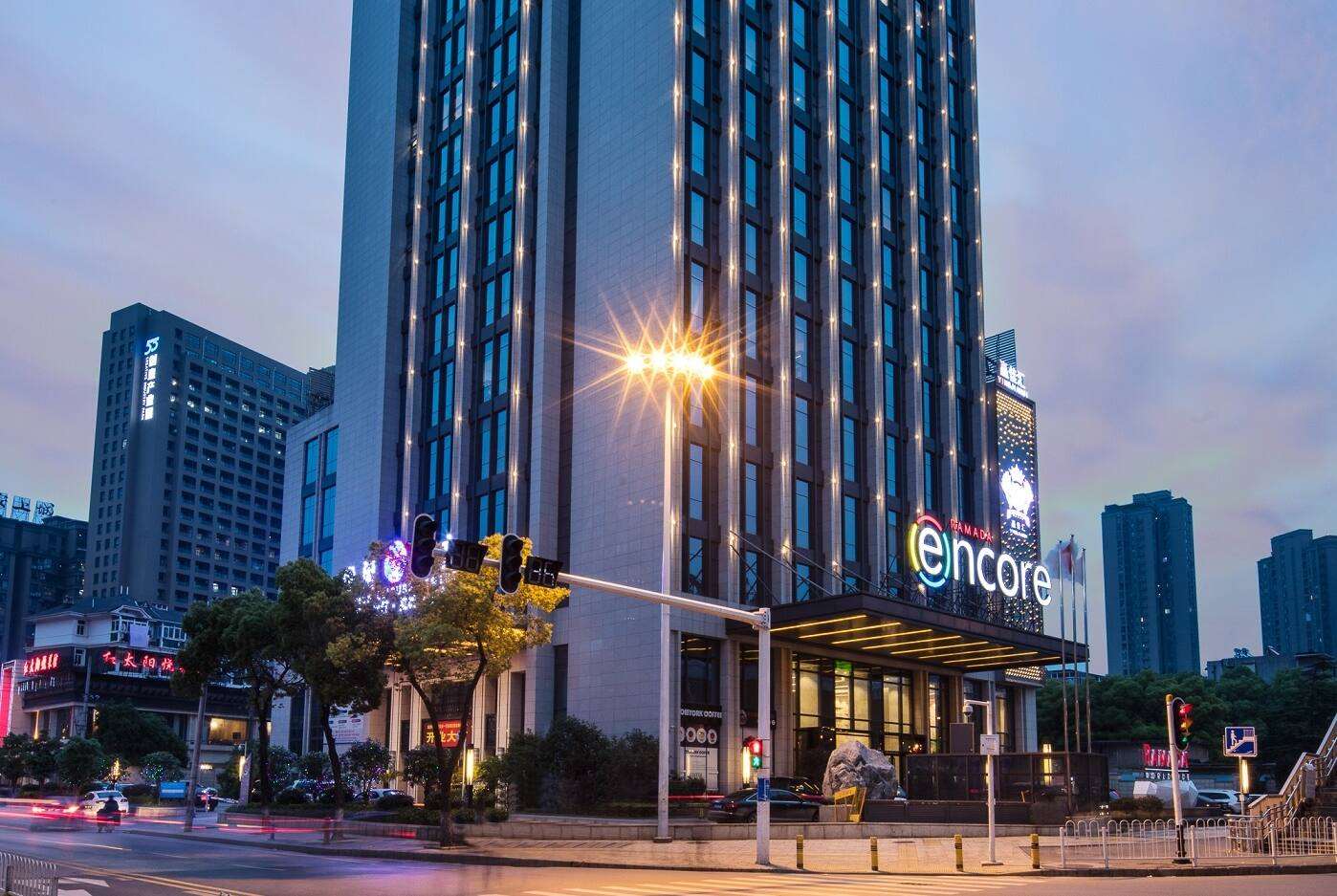 Ramada Encore by Wyndham Wuhan 3/42