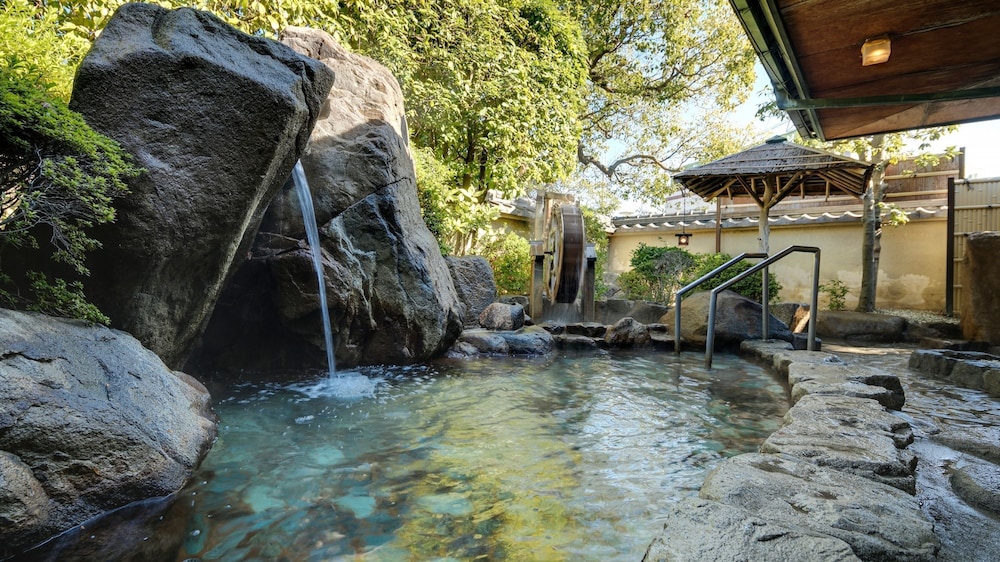 NARA PARK HOTEL 20/50