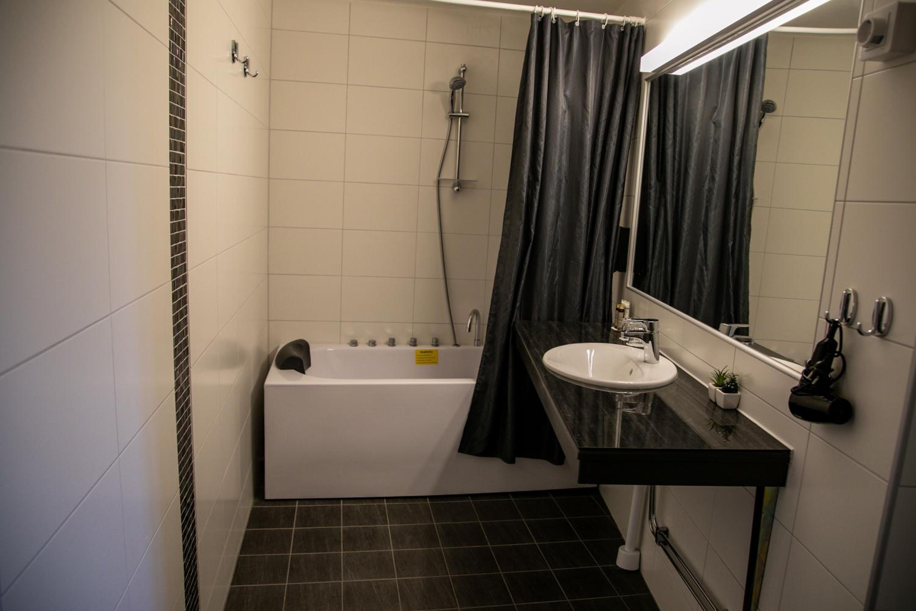 First Hotel Carlshamn 52/53
