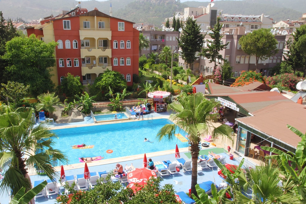 Sun Apartments Marmaris 35/37
