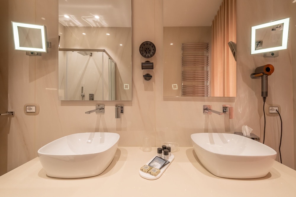 Oriana Suites Verona 46/51