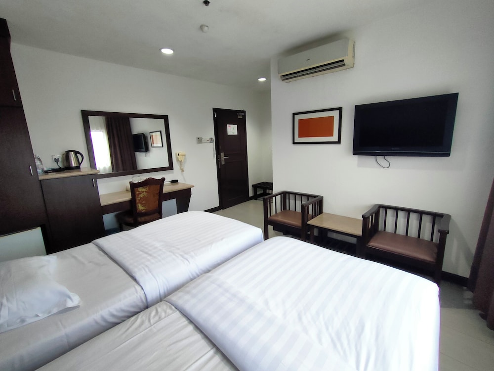 Superior, Twin Beds