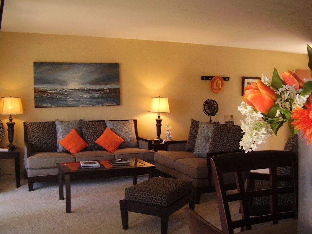 Shadow Mountain Resort 25/50