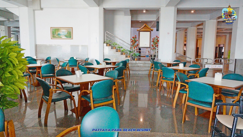 PATTAYA PARK BEACH RESORT 36/50