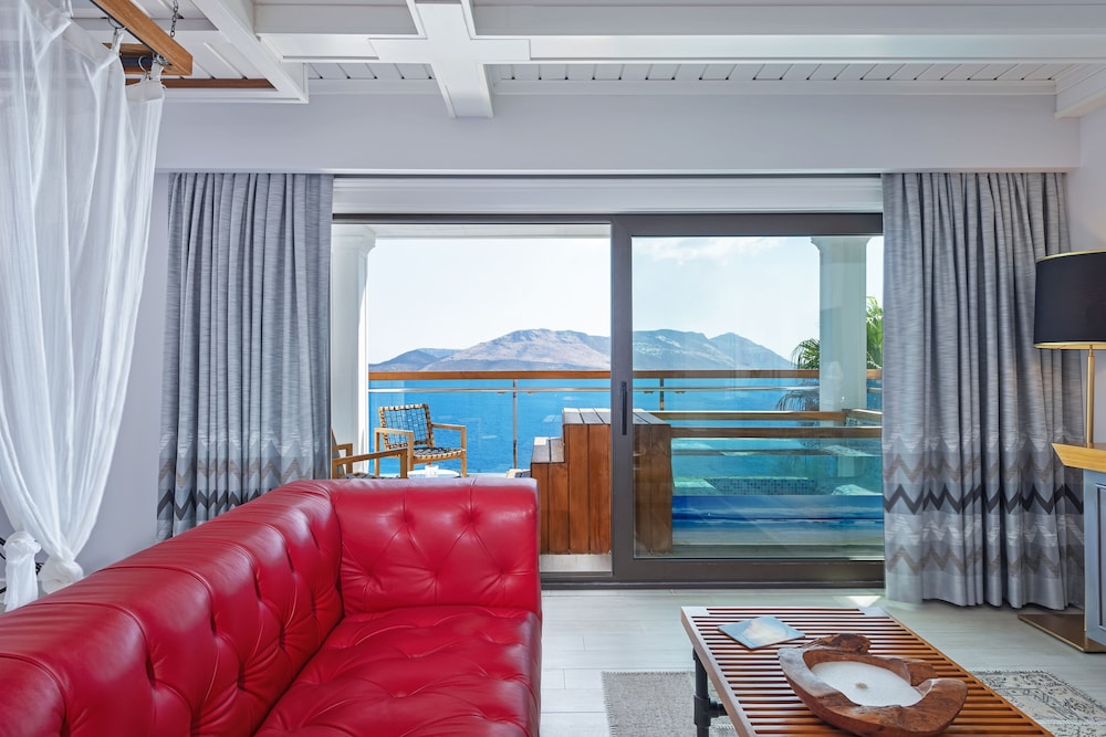 Meis Exclusive Hotel 40/50