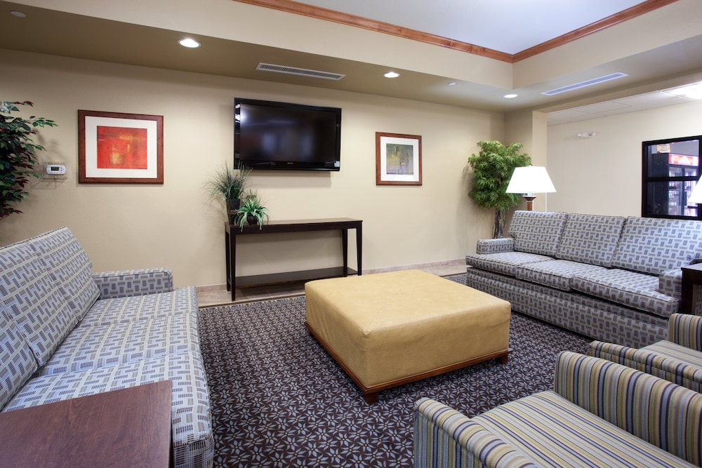 CANDLEWOOD SUITES CRAIG-NORTHWEST 37/70