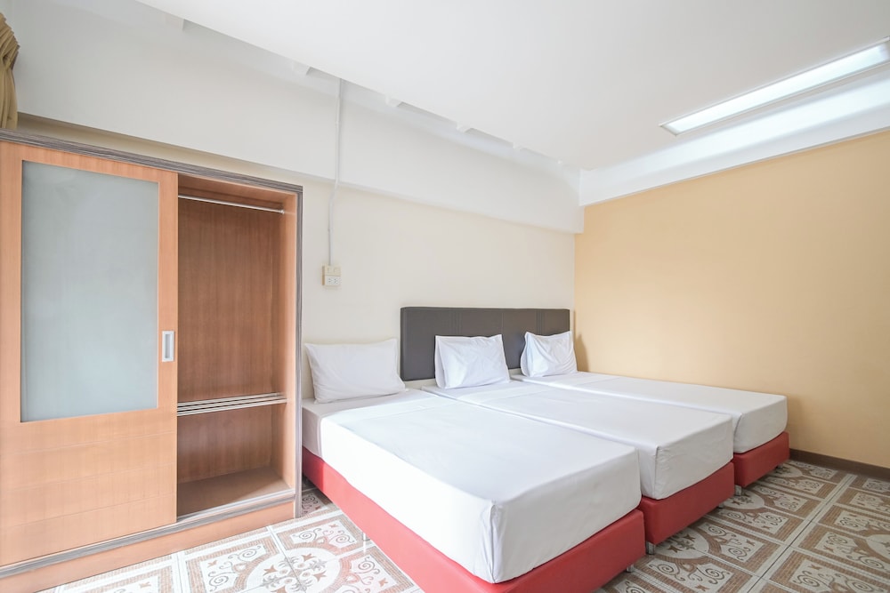 Ac Habitat Bangkok 26/58