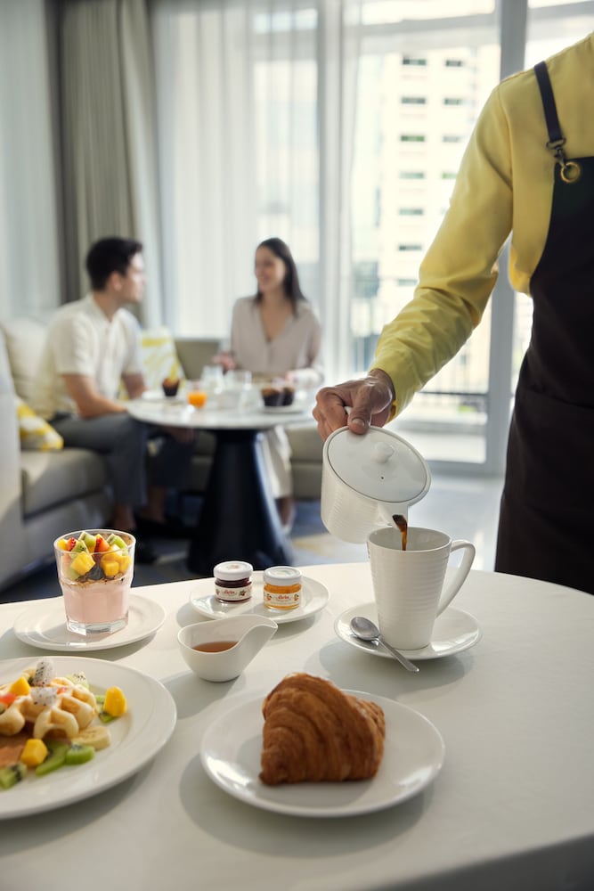 Dusit Suites Hotel Ratchadamri 49/72