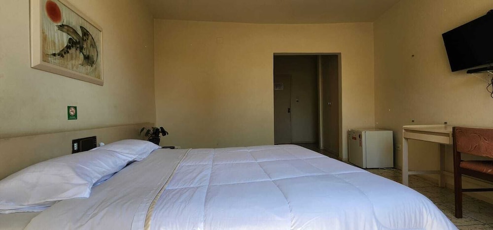 Harbor Inn 9/50