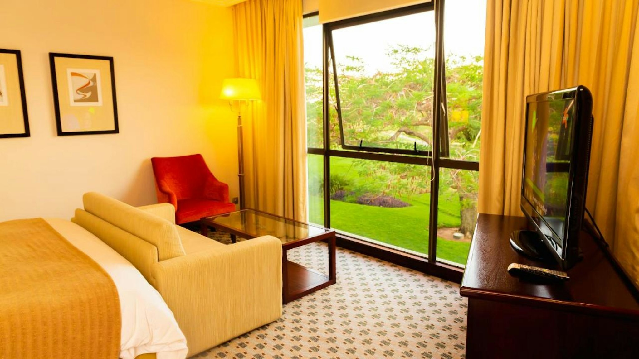 Phakalane Golf Estate Hotel Resort 6/9
