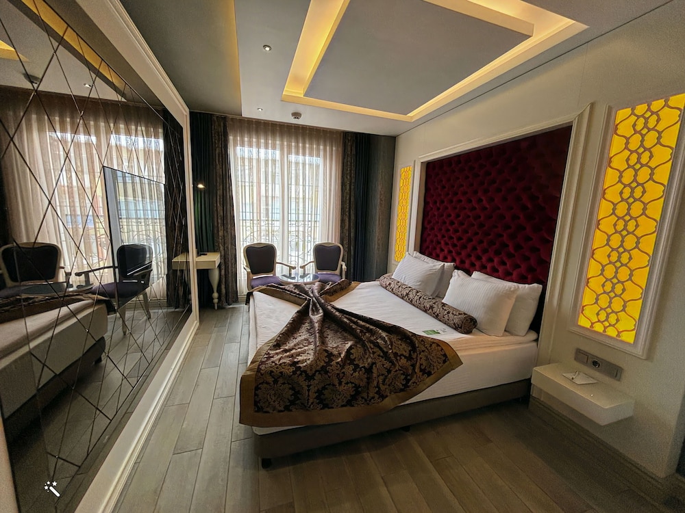 Hotel Zade 4/50