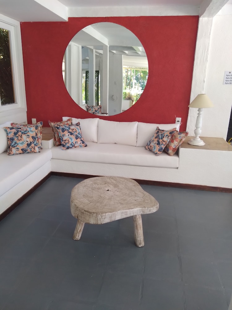 Pousada Casacolina 66/75