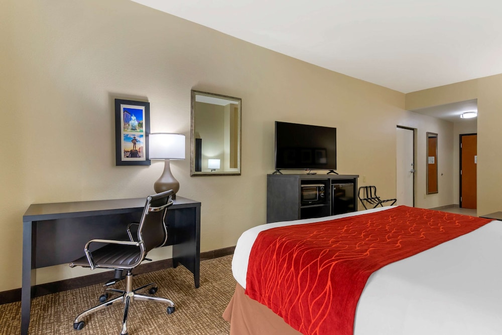 Comfort Inn & Suites Montgomery Eastchase 21/40