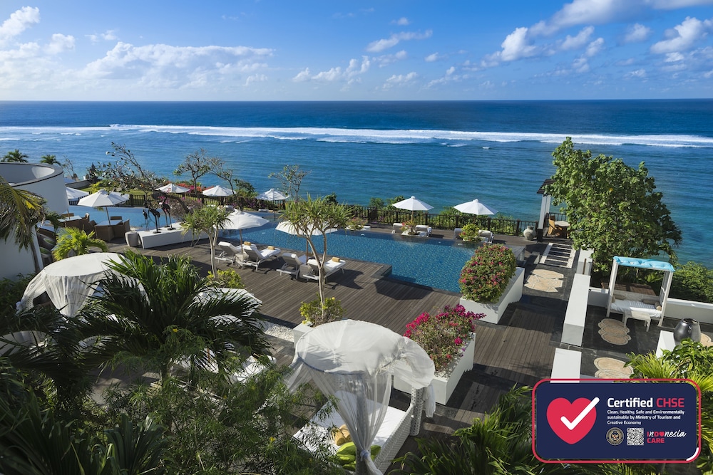 Samabe Bali Suites Villas in Nusa Dua