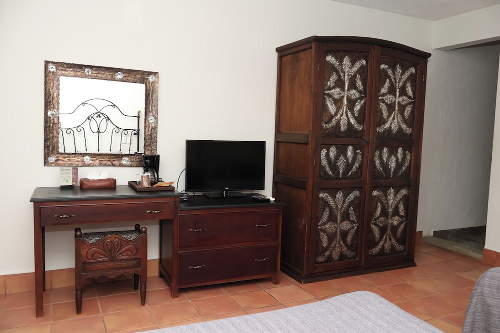 Hotel Boutique Naura Centro 12/82
