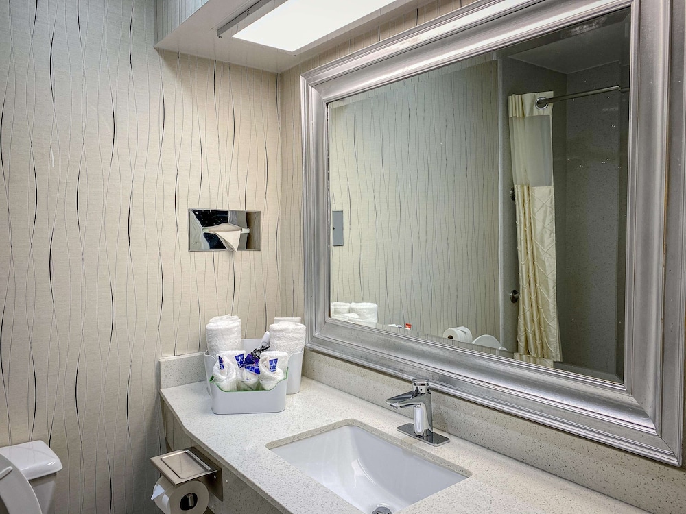 Motel6 Atlanta, GA - Midtown 49/50