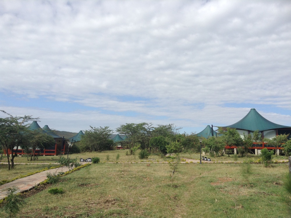 AA Lodge Masai Mara 40/50