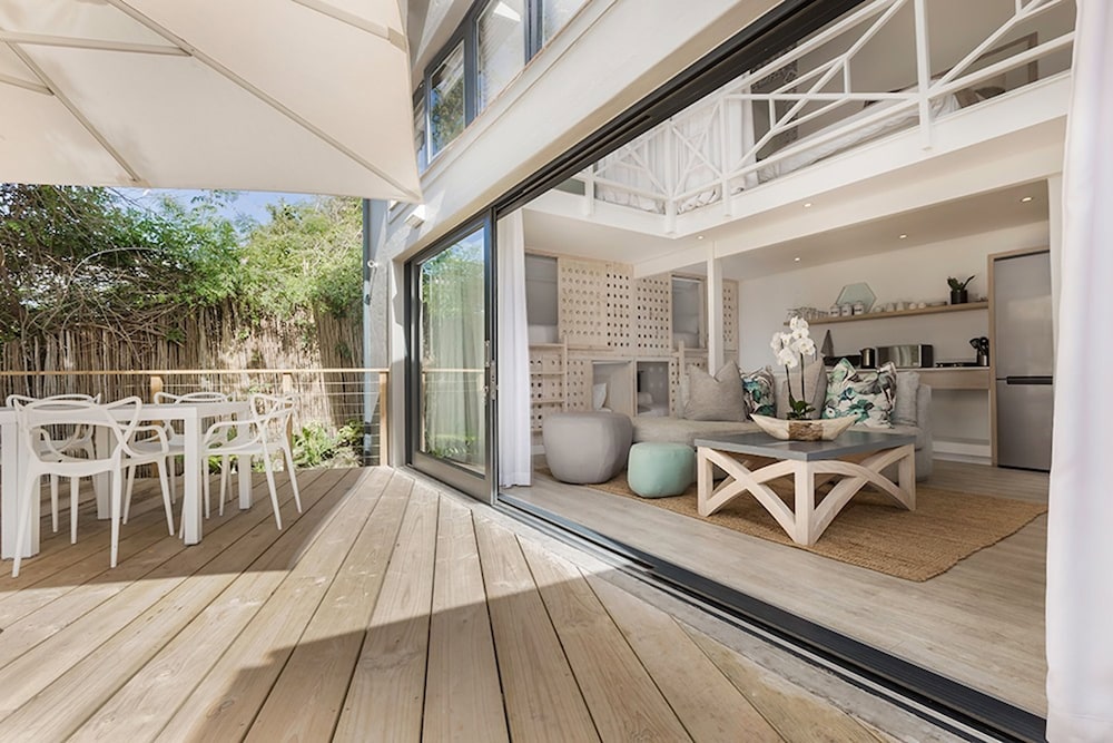 The Bungalow 26/50