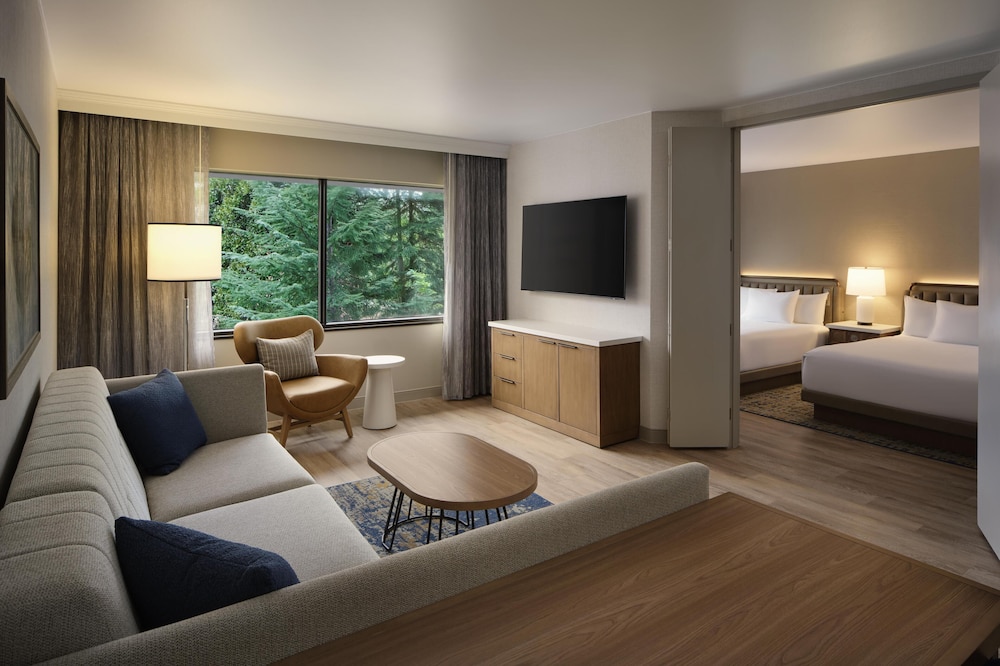 Hyatt Regency Suites Atlanta Northwest 24/65