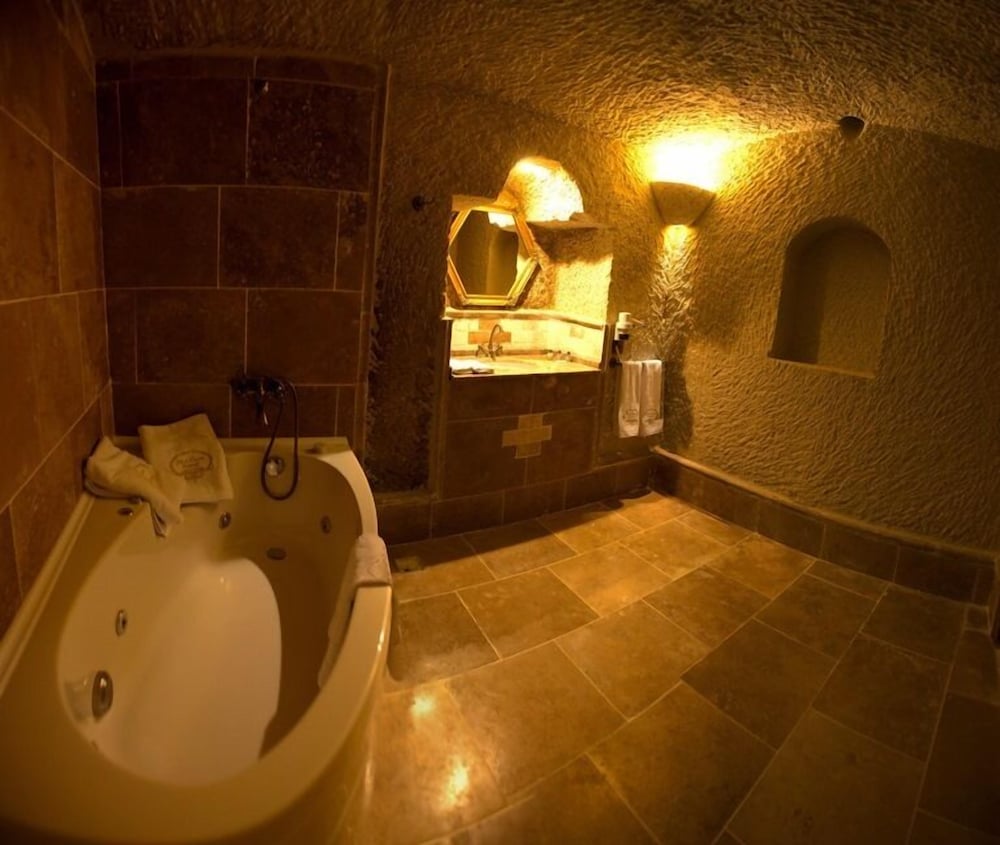 Has Cave Konak 36/36