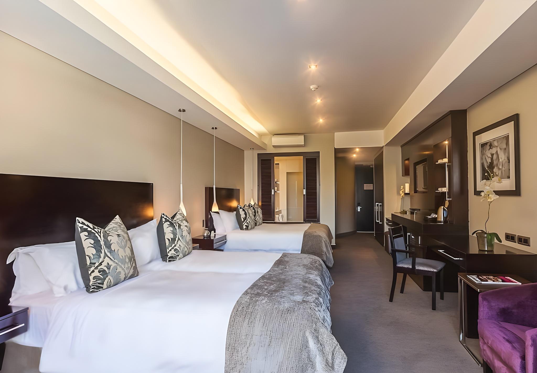 Leisure, 2 King Beds