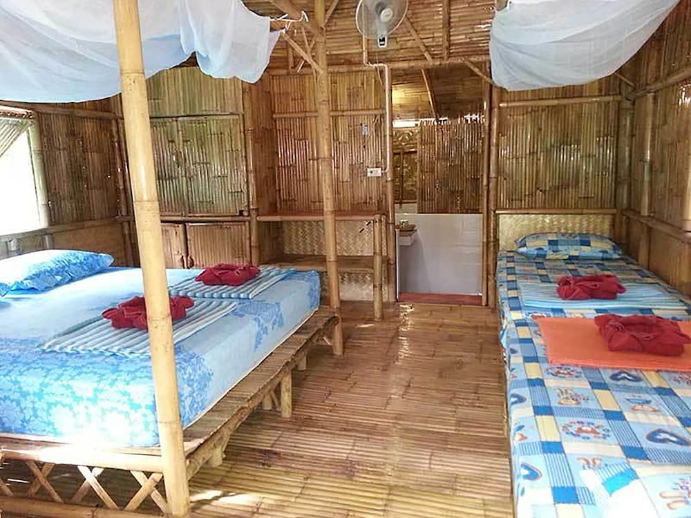 Green View Beach Resort 48/73