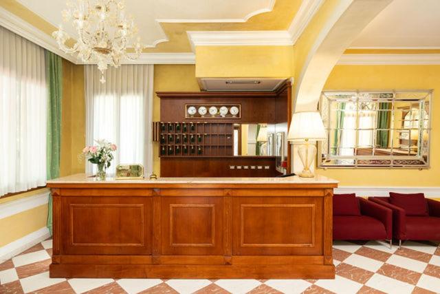 Hotel Villa Cipro 15/62