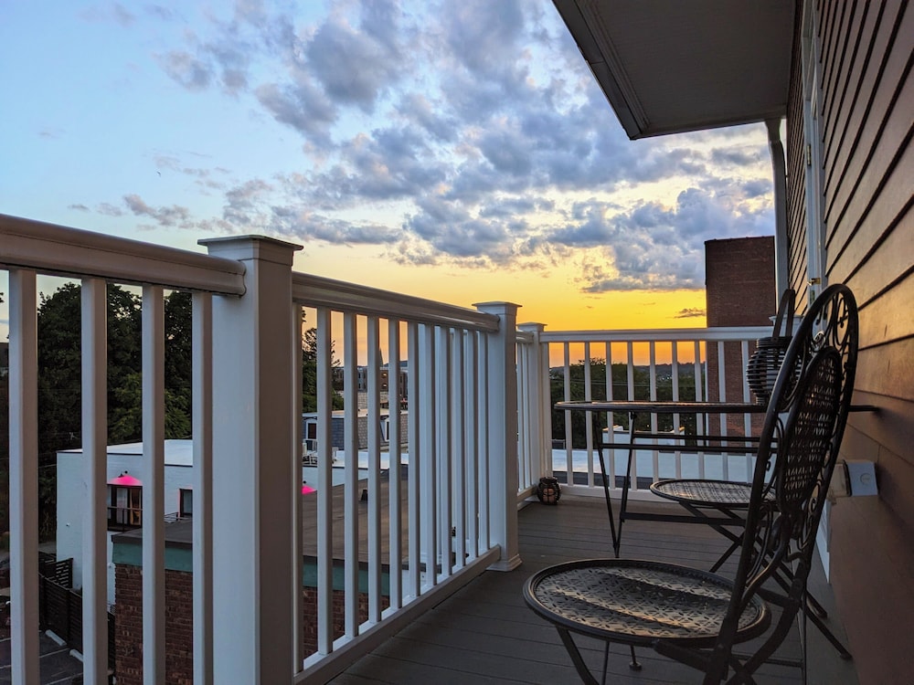 The Dutchess Inn and Spa at Beacon 7/50