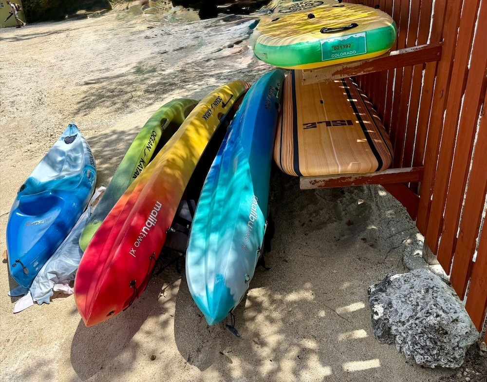 Sunset Cove Beach Resort 25/46