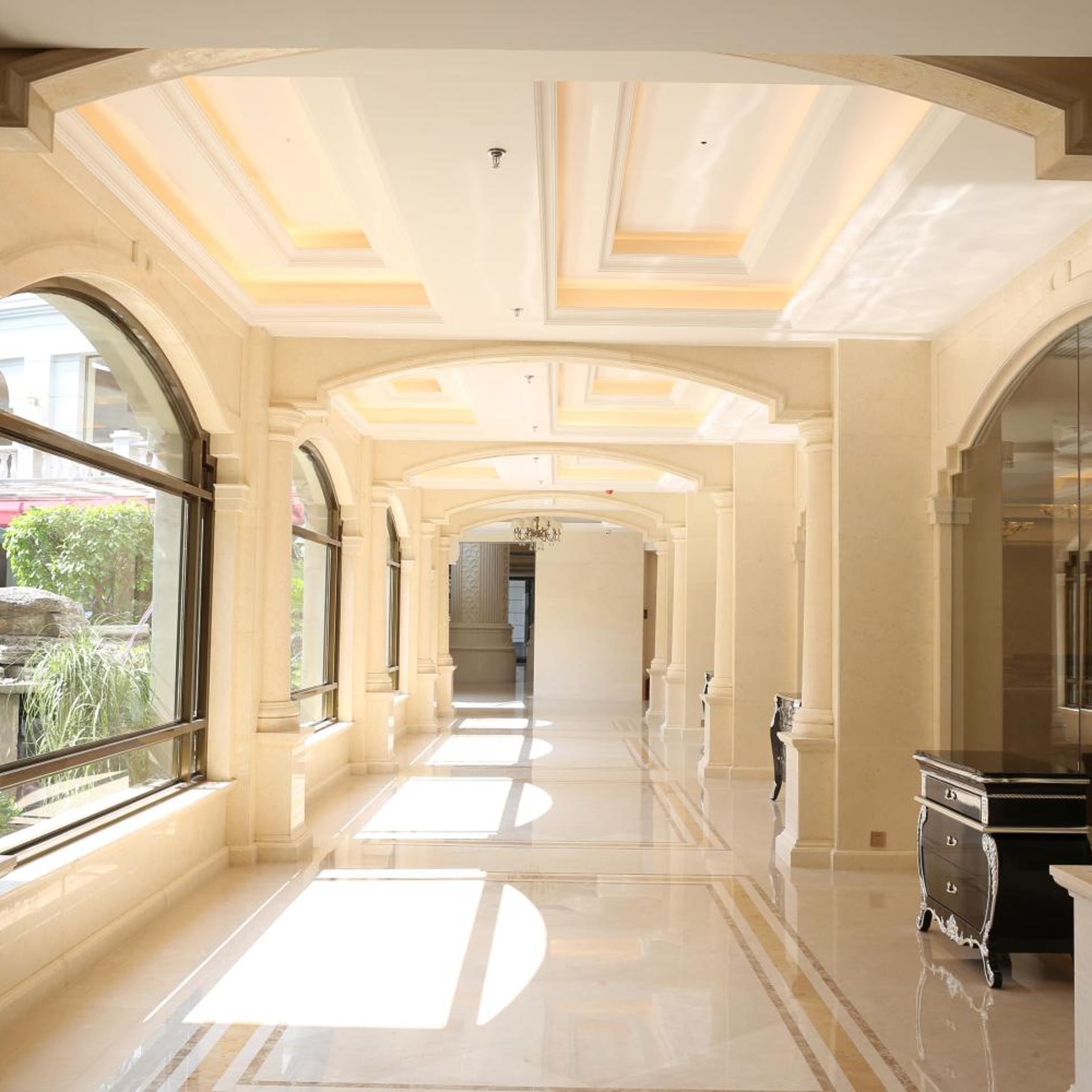 Guilin Bravo Hotel 54/63