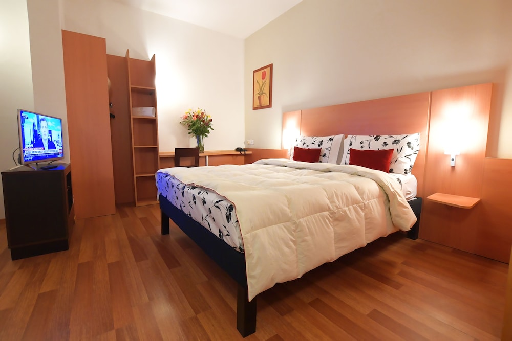 Senator Hotel Tanger 3/24