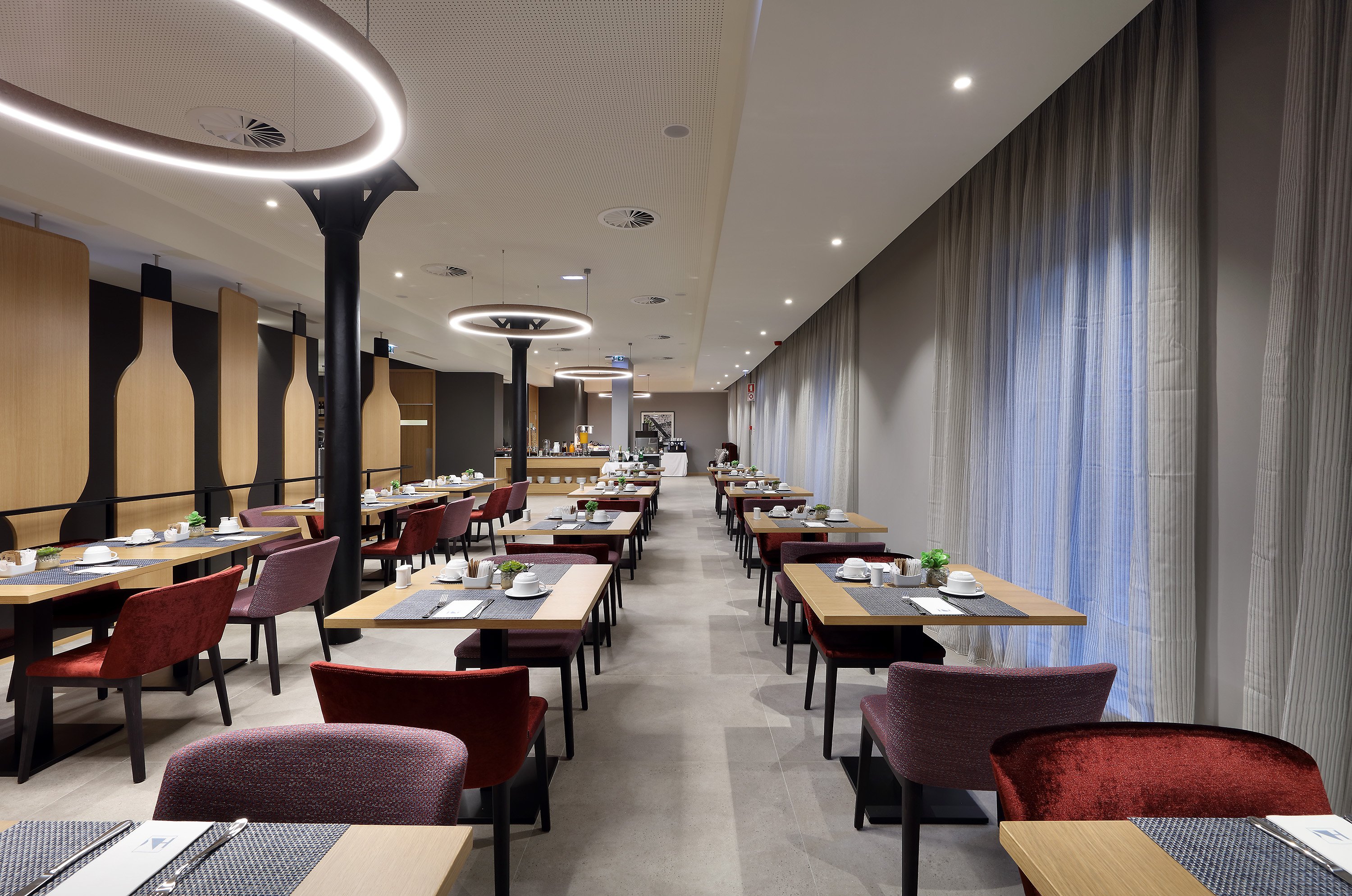 Eurostars Porto Centro 54/71