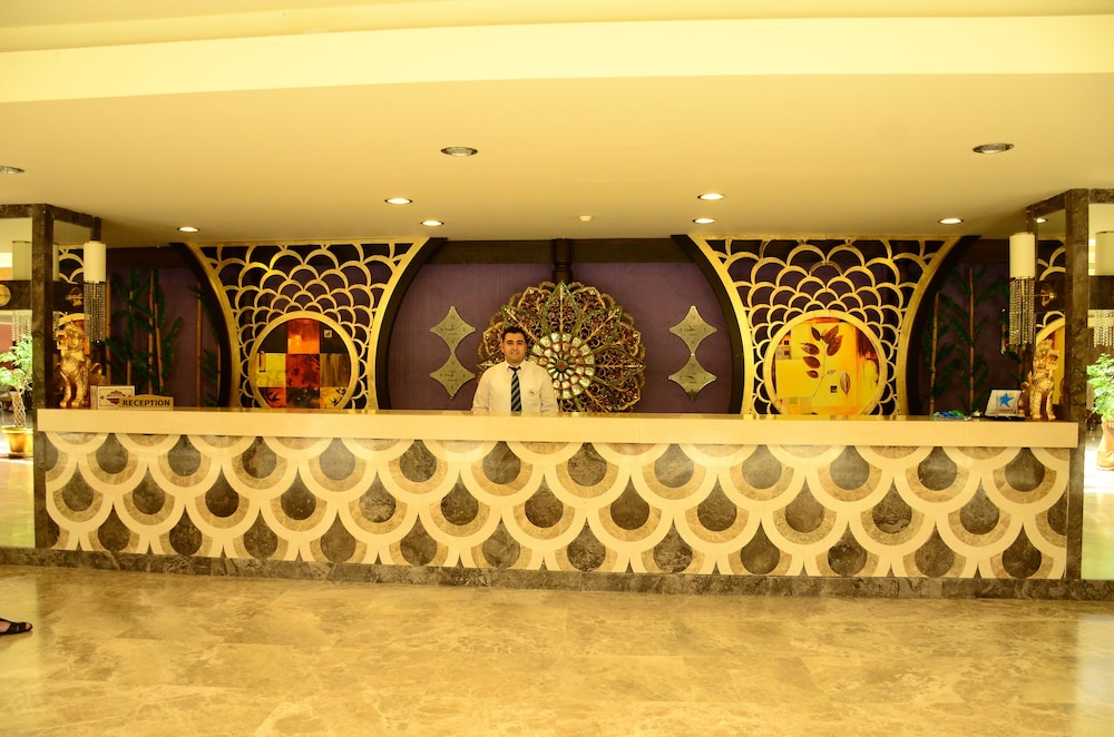 Siam Elegance Hotels and Spa photo3