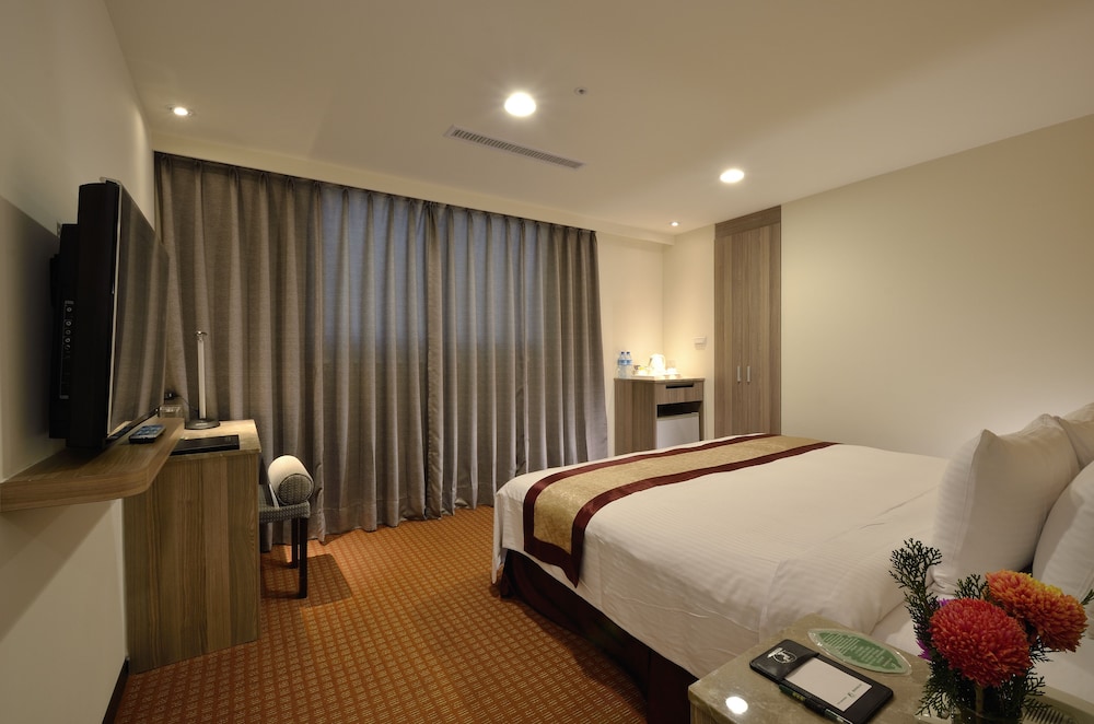 Toong Mao Evergreen Hotel 19/40