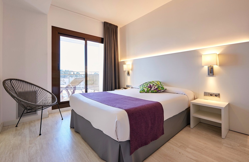 Samba Hotel 15/63