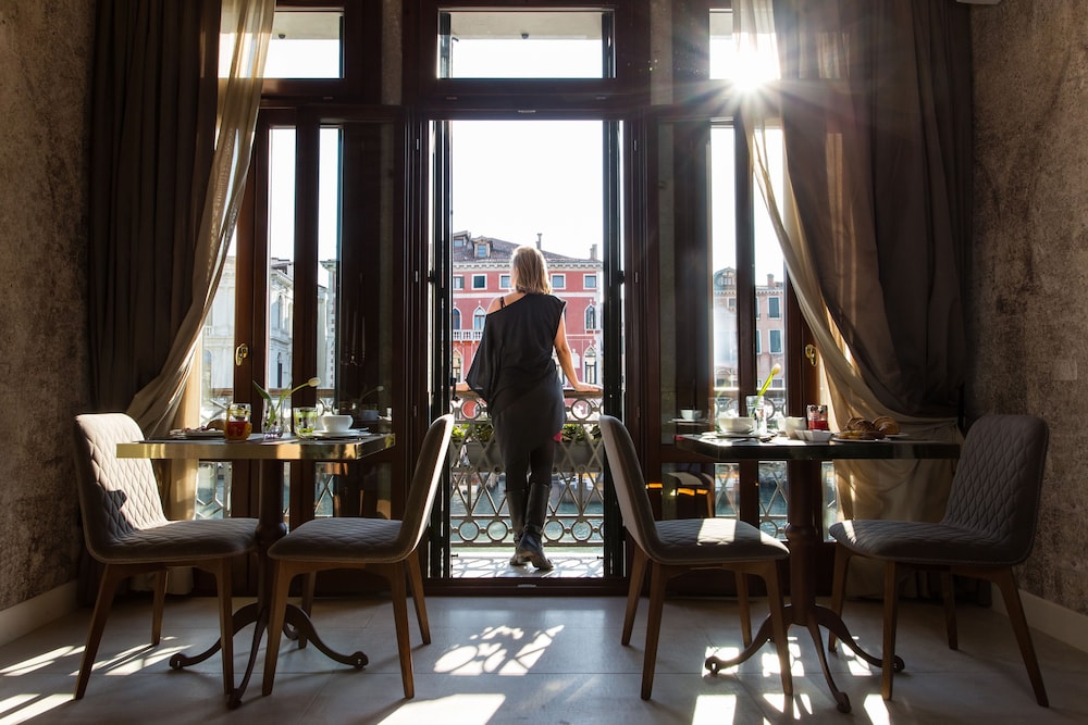 Riva del Vin Boutique Hotel 39/58