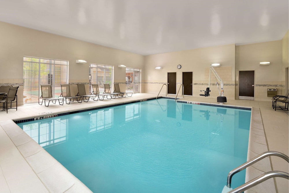 Homewood Suites by Hilton York 5/64