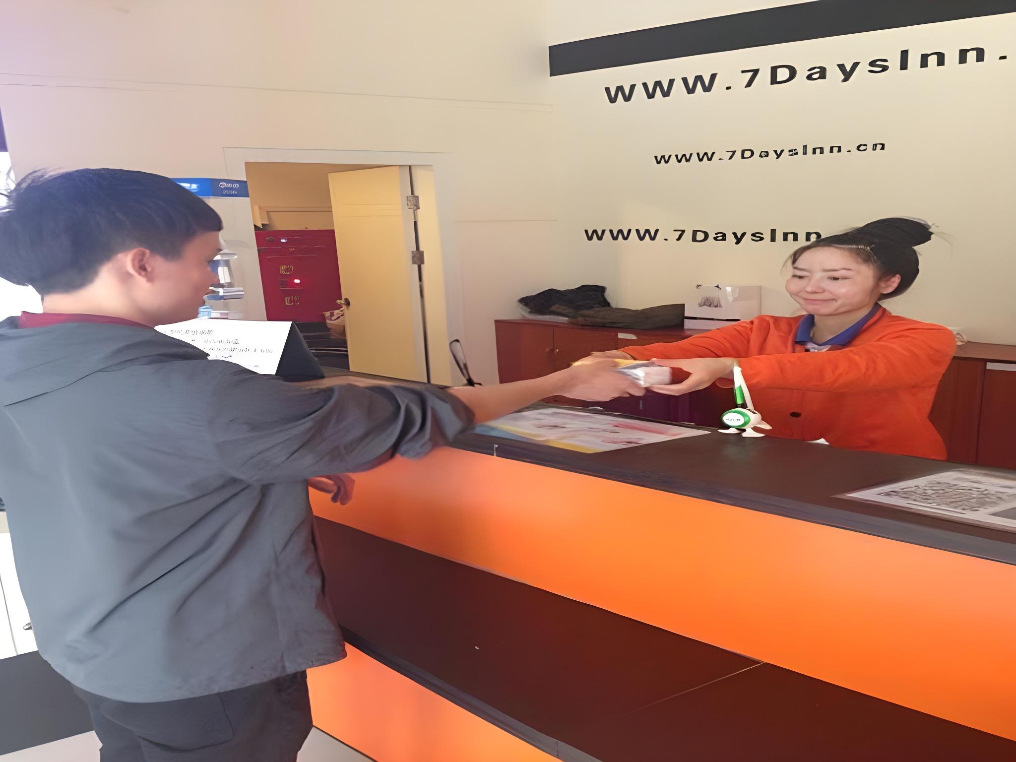 7 Days Inn (Foshan Beijiao Nanchang Road) 14/43