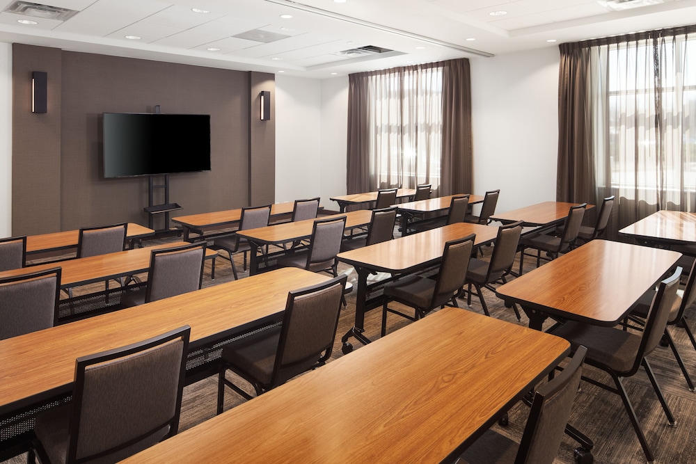 Hyatt Place Oklahoma City / Bricktown 35/39