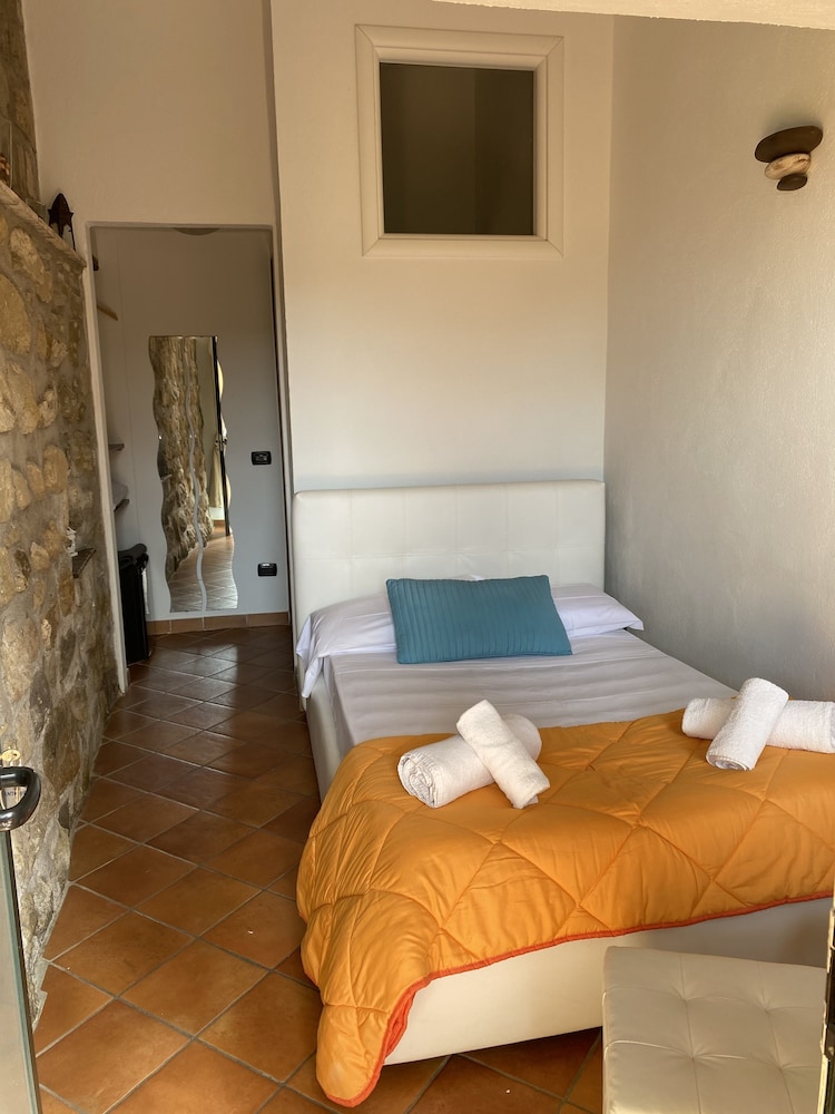 Casale Antonietta 32/72