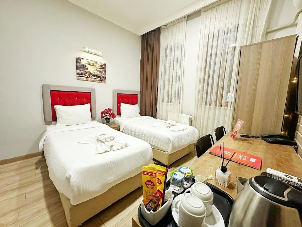 TAKSIM PARK SUITES 36/54