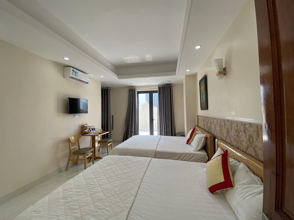 Golden Sea Hotel 18/25