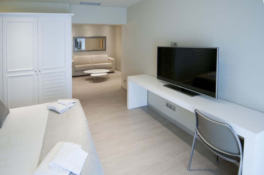 Serennia Exclusive Rooms 34/58