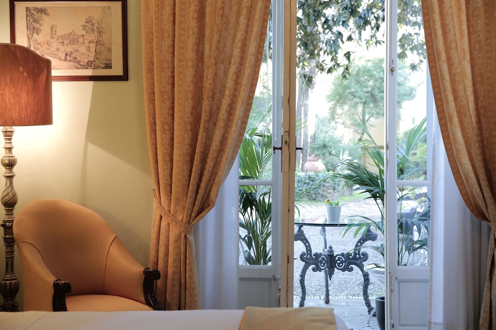 Hotel Villa Liana 45/52