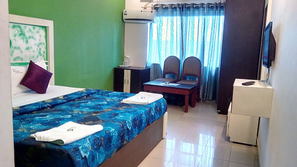 Hotel Luciya International 16/20