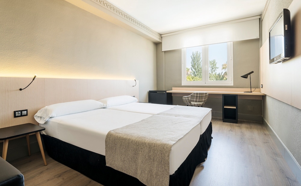 Hotel Las Lomas 13/50