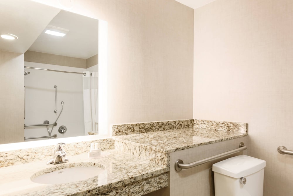 Residence Inn By Marriott Atlanta Cumberland/Galleria 9/28